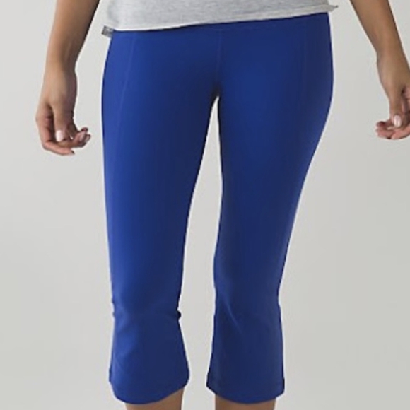 Lululemon Gather & Crow Crop royal blue - Picture 2 of 8